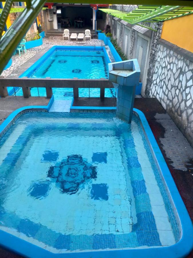 2 Hotel Saleh Angeles Dış mekan fotoğraf
