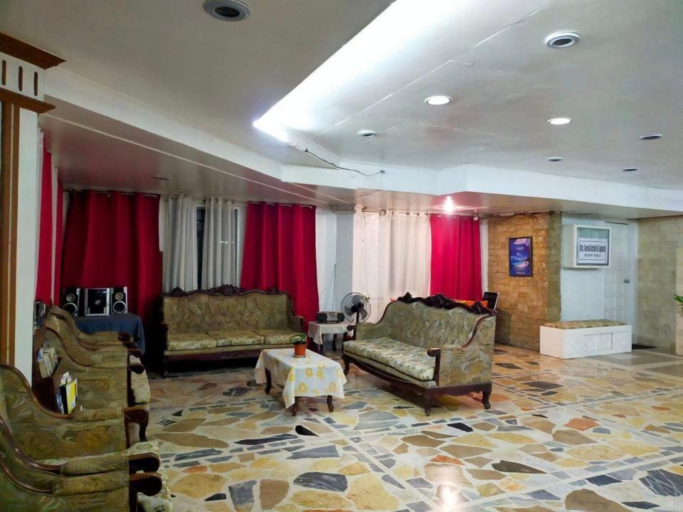 2 Hotel Saleh Angeles Dış mekan fotoğraf