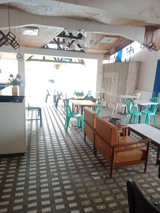 2 Hotel Saleh Angeles Dış mekan fotoğraf